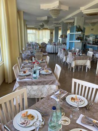 Imagen general del Hotel Pari, Misano Brasile. Foto 13