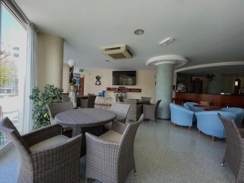 Imagen general del Hotel Pari, Misano Brasile. Foto 17