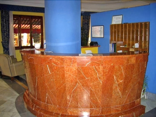 Imagen de los interiores del Hotel París, Lanjarón ( Alpujarra ). Foto 12