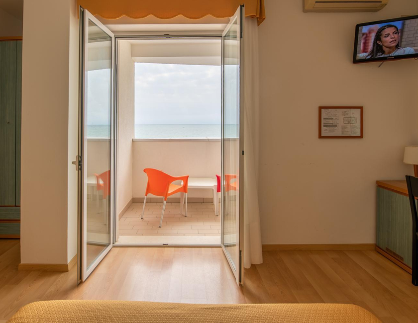 Imagen general del Hotel Parigi, Caorle. Foto 3