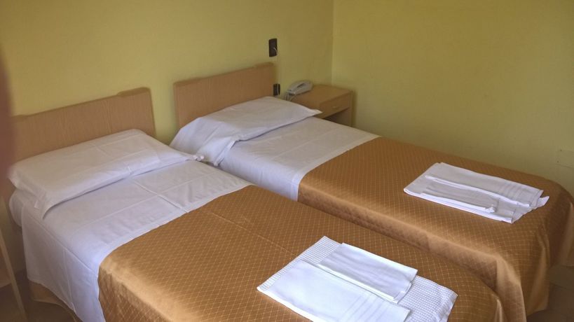 Imagen general del Hotel Parigi, Castel San Pietro Terme. Foto 1