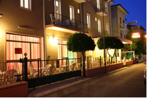 Imagen general del Hotel Parigi, Rimini. Foto 4