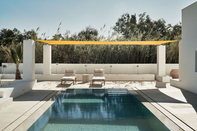 Imagen de la piscina del Hotel Parilio a Member of Designs. Foto 20