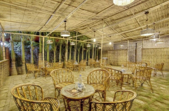 Imagen de los interiores del Hotel Parinay Vatika Banquet and Party Lawn. Foto 10