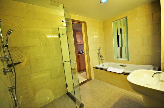 Imagen de la habitación del Hotel Parinda. Foto 10