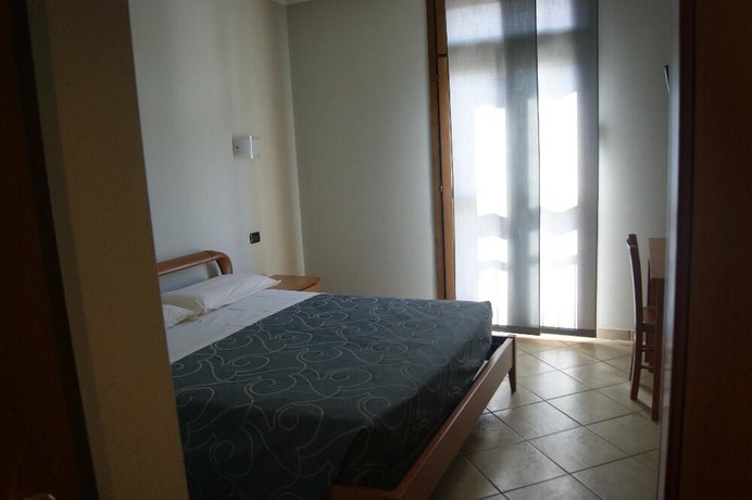 Imagen de la habitación del Hotel Parini. Foto 5