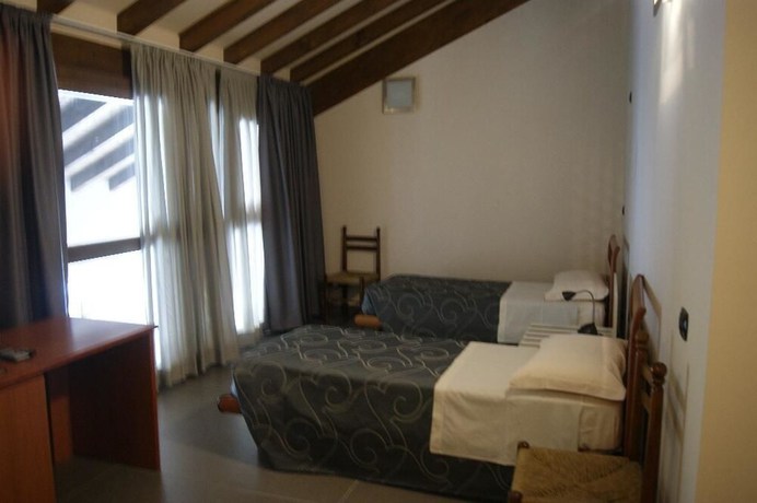 Imagen de la habitación del Hotel Parini. Foto 9