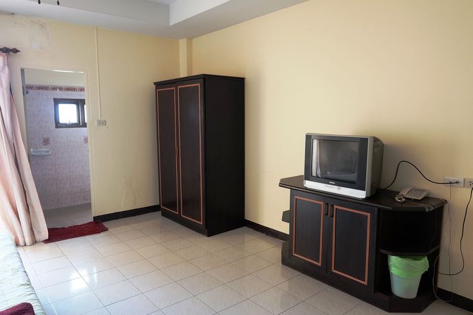 Imagen de la habitación del Hotel Parinya's Apartment. Foto 9