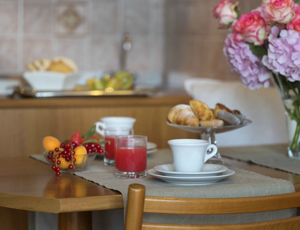 Imagen del bar/restaurante del Hotel Parioli Rimini. Foto 3