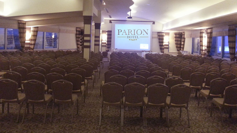 Imagen de los interiores del Hotel Parion. Foto 14