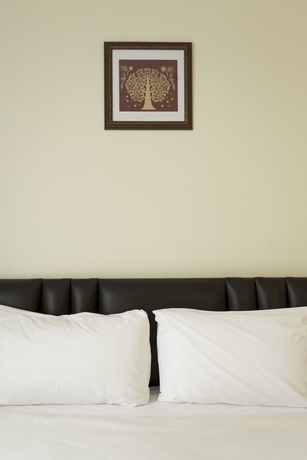 Imagen de la habitación del Hotel Paripas Express Patong. Foto 9