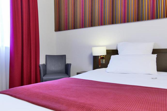 Imagen general del Hotel Paris Boulogne. Foto 11