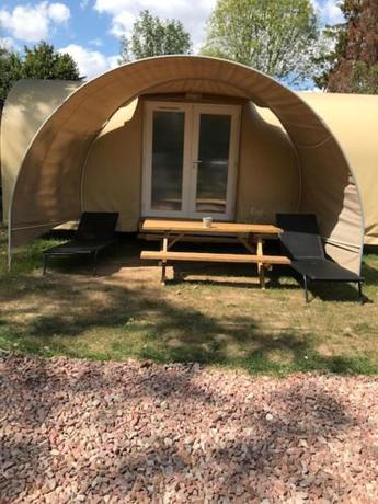 Imagen general del Hotel Paris Camping Ile du Roi. Foto 11