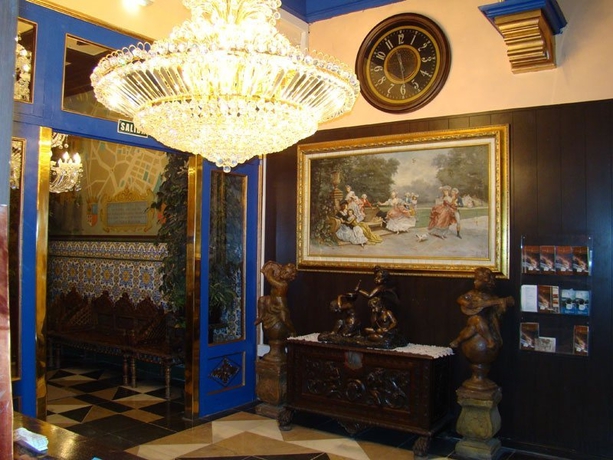 Imagen general del Hotel Paris Centro. Foto 4