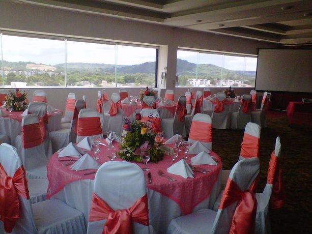 Imagen del bar/restaurante del Hotel Paris Fc. Foto 5