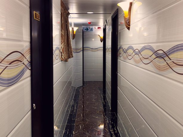 Imagen de los interiores del Hotel Paris Guest House - Hostel. Foto 20