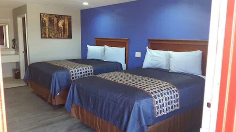Imagen de la habitación del Hotel Paris Inn. Foto 11