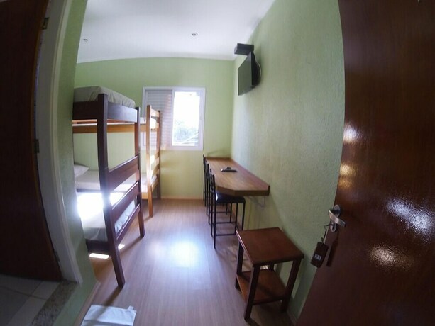 Imagen de la habitación del Hotel Paris, Jundia&iacute;. Foto 27