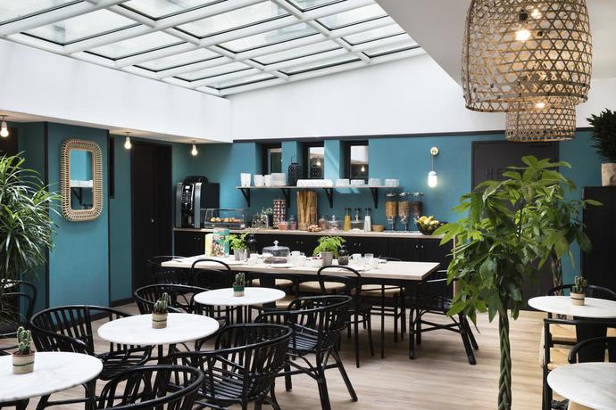 Imagen del bar/restaurante del Hotel Paris La Fayette. Foto 6