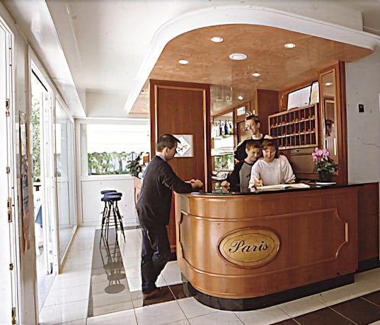 Imagen de los interiores del Hotel Paris, Lignano Sabbiadoro. Foto 20