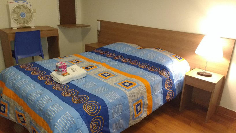 Imagen de la habitación del Hotel Paris Lima. Foto 7