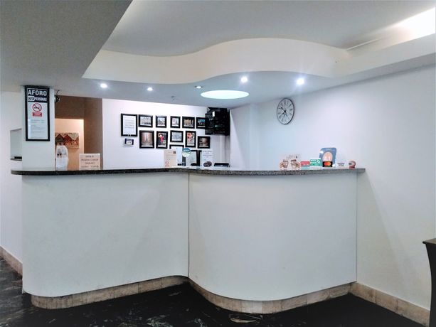 Imagen de los interiores del Hotel Paris Lima. Foto 18