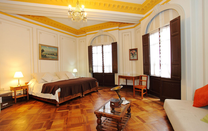 Imagen de los interiores del Hotel Paris Londres. Foto 4