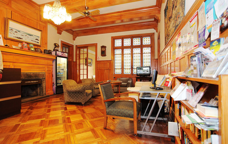 Imagen de los interiores del Hotel Paris Londres. Foto 6