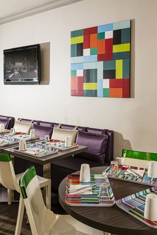 Imagen de la habitación del Hotel Paris Louis Blanc. Foto 8