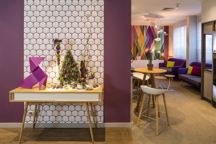 Imagen de los interiores del Hotel Paris Louis Blanc. Foto 15