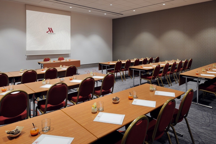 Imagen de los interiores del Hotel Paris Marriott Rive Gauche and Conference Center. Foto 5