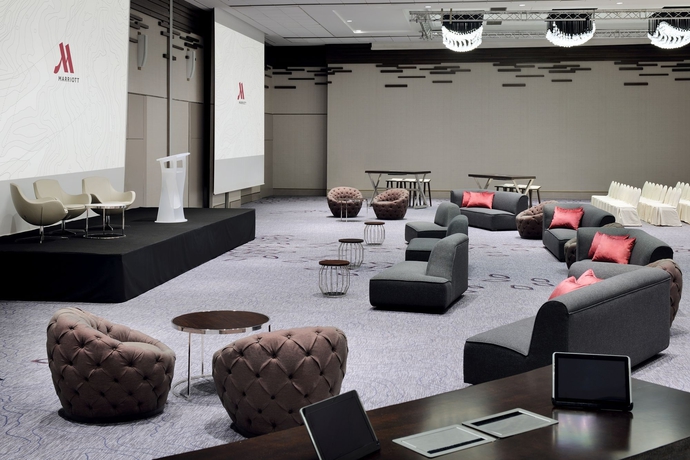 Imagen de los interiores del Hotel Paris Marriott Rive Gauche and Conference Center. Foto 11