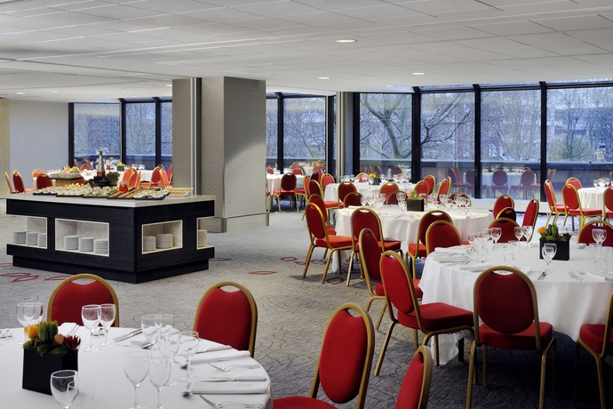 Imagen de los interiores del Hotel Paris Marriott Rive Gauche and Conference Center. Foto 15