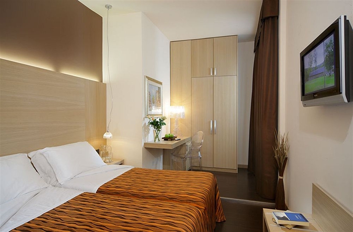 Imagen de la habitación del Hotel Paris, Mestre. Foto 2
