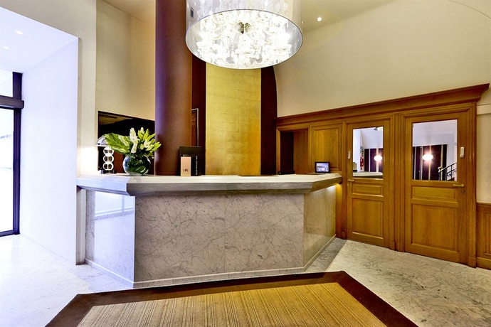 Imagen de los interiores del Hotel Paris Neuilly. Foto 13