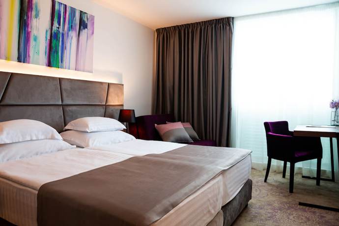 Imagen de la habitación del Hotel Paris, Opatija. Foto 4