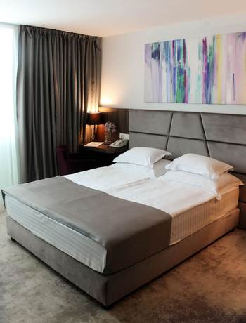 Imagen de la habitación del Hotel Paris, Opatija. Foto 8