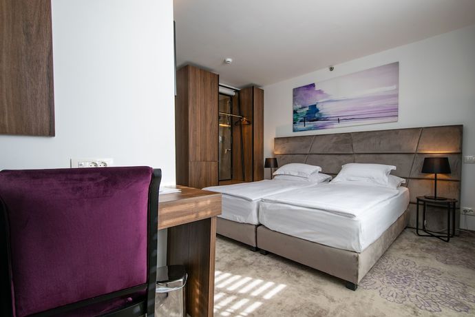 Imagen de la habitación del Hotel Paris, Opatija. Foto 11