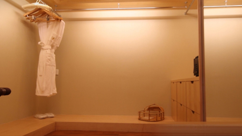 Imagen de la habitación del Hotel Paris Pan-island. Foto 15