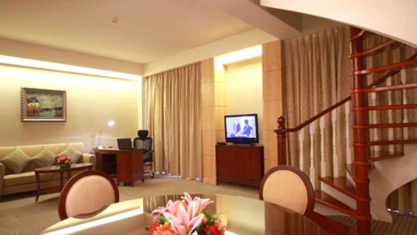 Imagen general del Hotel Paris Pan-island. Foto 3