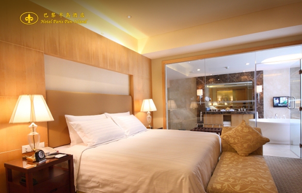 Imagen de la habitación del Hotel Paris Penninsula. Foto 5