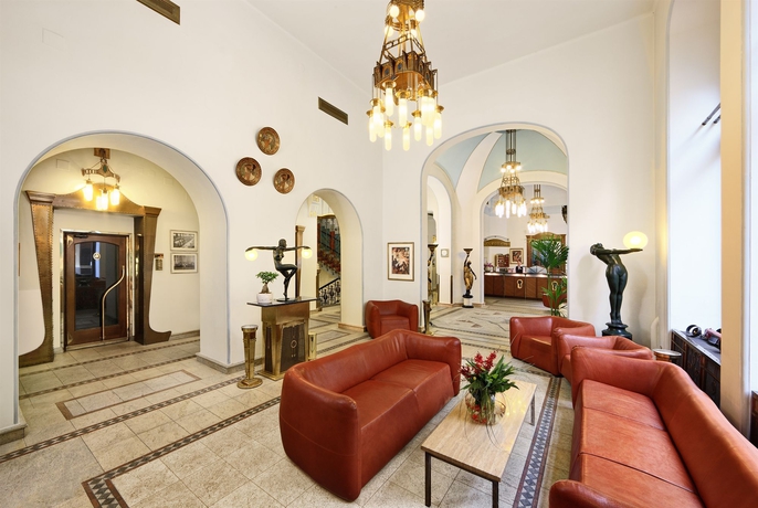 Imagen de los interiores del Hotel Paris Prague. Foto 13