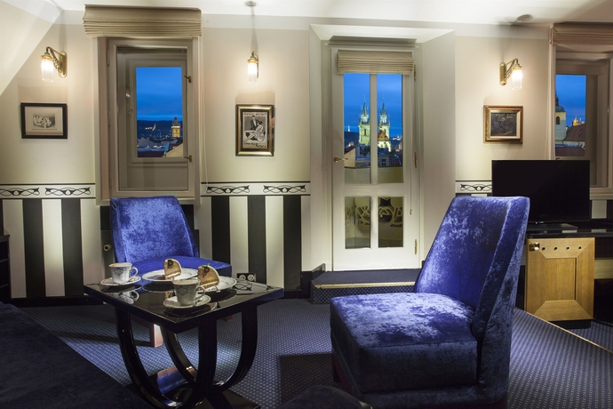 Imagen de los interiores del Hotel Paris Prague. Foto 14