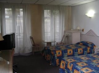 Imagen de la habitación del Hotel Paris Rome. Foto 4