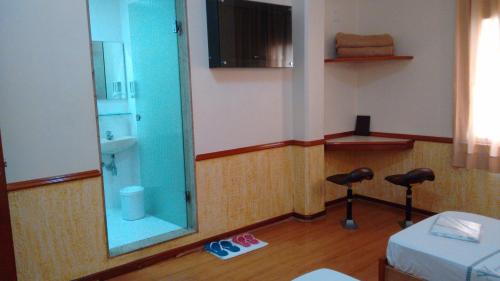 Imagen general del Hotel Paris, Sao Paulo Ciudad. Foto 5