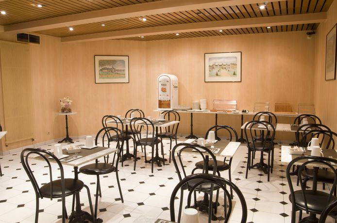 Imagen del bar/restaurante del Hotel Paris Vaugirard. Foto 5