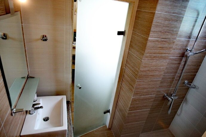Imagen de la habitación del Hotel Paris Village. Foto 17