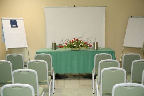 Imagen general del Hotel Parisi. Foto 6