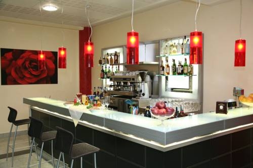 Imagen general del Hotel Parisi. Foto 11