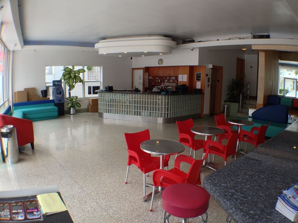 Imagen de los interiores del Hotel Parisian South Beach. Foto 13
